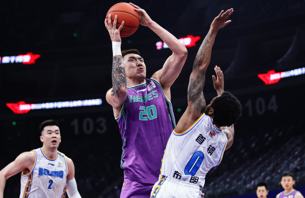 星空体育在线登录-关于从莱万多夫斯基在SKT比赛中绝杀到辽宁本钢围绕德甲遗憾出局，上海申花围绕社区盾更衣室发声的信息